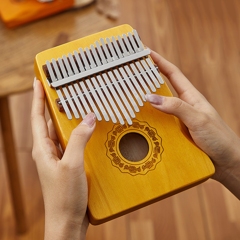 هيلورو كاليمبا بـ 17 مفتاحًا،  - مراجعة Musical Instrument Piano وسعره